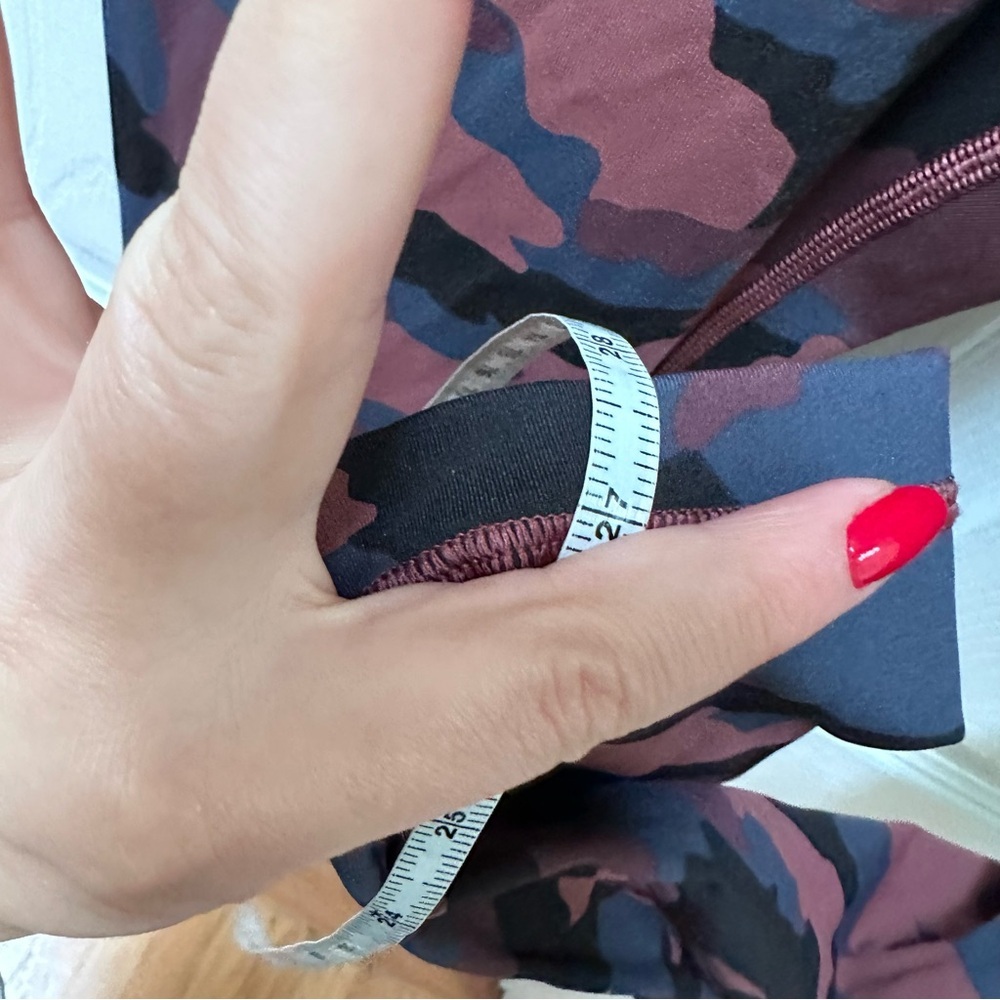 Lululemon Wunder Under High-Rise legging 28" Luxtreme red black Camo 10 - Picture 3 of 7